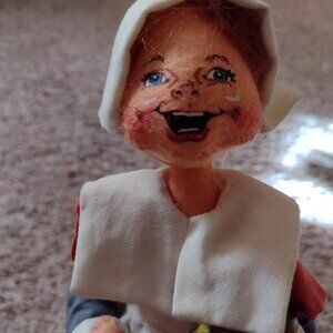 Annalee 11" pilgrim Thanksgiving collectible doll - Ships fast!